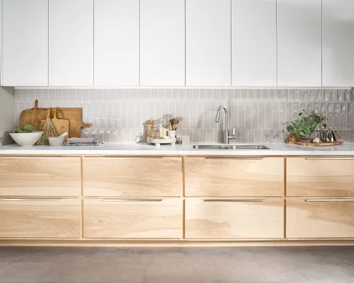 Vista 3 de Moen Genta LX - Grifo de cocina moderno cromado de una sola manija con rociador extraíble, cabezal de acoplamiento reflectante, grifo para fregadero