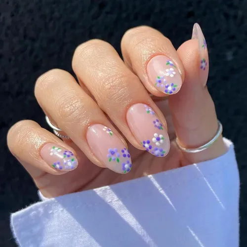 Vista 10 de Uñas postizas ovaladas a presión con puntas francesas, juego de uñas postizas cortas de flores artificiales, uñas postizas acrílicas con diseños