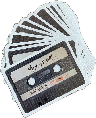 Vista 7 de ¡Mix It Up! Cassette Mixtape Juego de cartas Retro Deck Game Night para el amante de la música, cinta mix, gran regalo