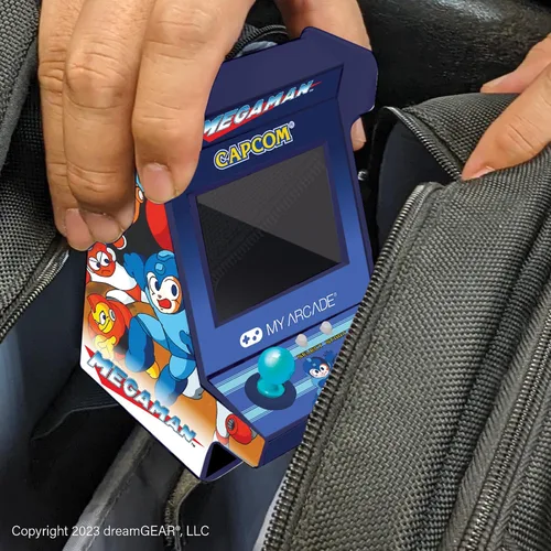 Vista 3 de MY ARCADE Mega-Man Pico Player: 3.7" Portable Tiny Arcade Video Game with 6 Retro Games, 2" Screen Color Display, Small