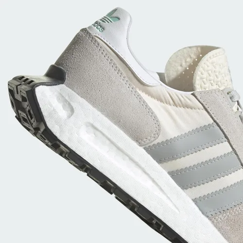 Vista 9 de Women's Retropy E5 Sneaker