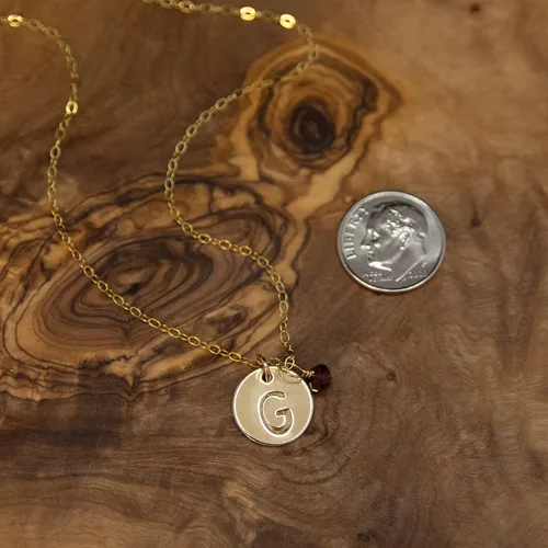 Vista 3 de EFYTAL Collar con inicial, pequeño disco personalizado relleno de oro delicado con dije del mes de nacimiento