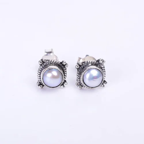 Vista 29 de Round Gemstone Stud Design 2