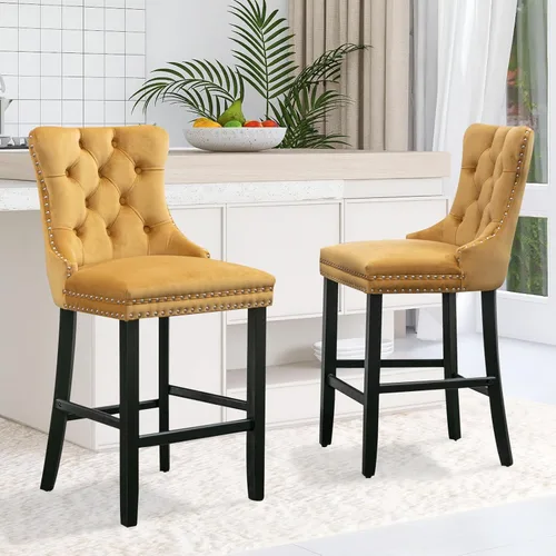 Vista 180 de SoarFlash Juego de 2 taburetes de bar tapizados de terciopelo moderno con patas de madera, botones acolchados, cabeza de clavo cromada, asiento