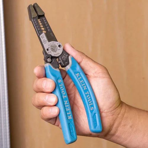 Vista 4 de Klein Tools K12035L Klein-Kurve - Cortadores de alambre, fabricados en EE. UU., herramienta resistente para pelar cables con bloqueo, 8-20 AWG