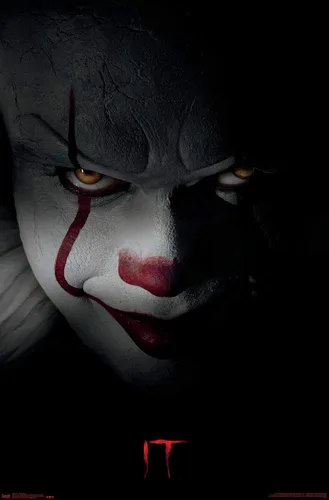 Vista 18 de Trends International IT-Pennywise - Póster de pared, 14.725 x 22.375 pulgadas, versión enmarcada de madera de granero