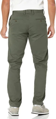 Vista 3 de Tienda Essentials Men's Slim-Fit Wrinkle-Resistant Flat-Front Chino Pant