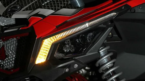 Vista 2 de XTC Power Products Juego de luces de giro delantero para UTV Can-Am Maverick X3