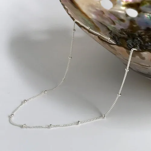 Vista 7 de CAROVO Gargantilla para mujer, delicado collar chapado en oro de 14 quilates, con lentejuelas y puntos brillantes, caja de clip satélite, collares