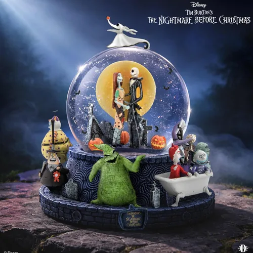 Vista 2 de The Bradford Exchange Globo musical con purpurina The Nightmare Before Christmas con base giratoria