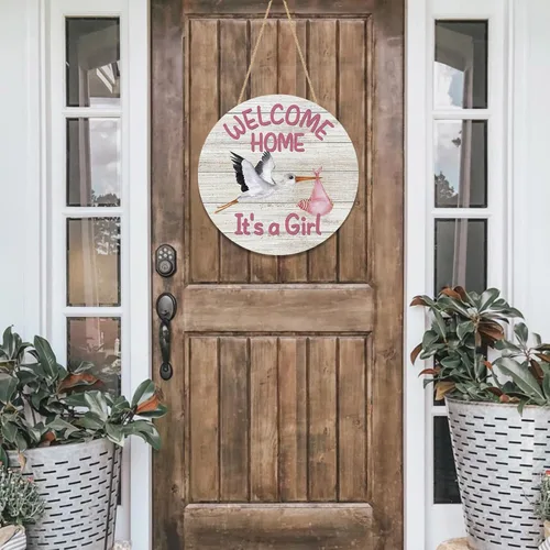 Vista 3 de Letrero de puerta de madera con texto en inglés "Welcome Home Baby Girl", para exteriores, porche, granja, recién nacido, revelación de género
