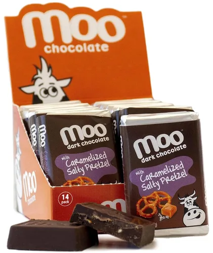 Vista 30 de Moo Chocolates ' Mini barras de chocolate negro sólido natural, 0.7 onzas (14 unidades)