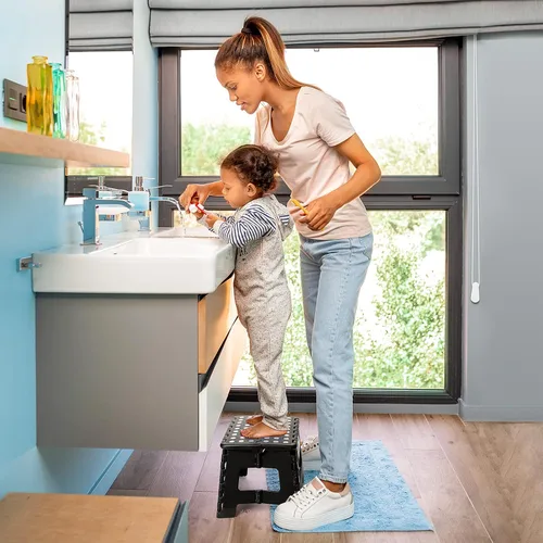 Vista 6 de Korpai Taburete plegable de 9 pulgadas para adultos, niños, taburetes plegables antideslizantes con mango portátil, taburete plegable de plástico