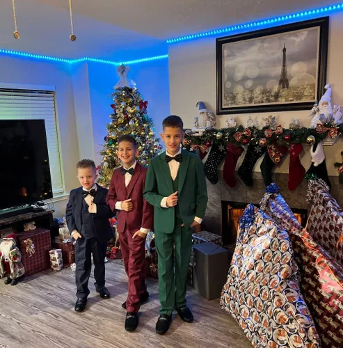 Vista 3 de Traje formal de 3 piezas de un botón para niños, esmoquin con solapa de pico y chaleco, conjunto de pantalones para boda
