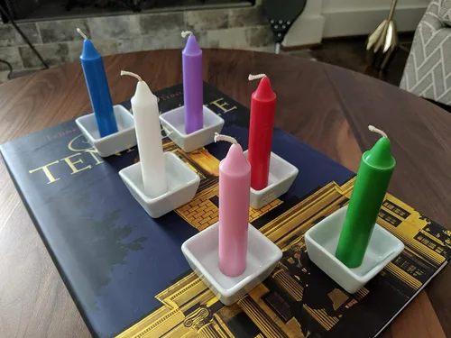 Vista 4 de 20 velas negras 4 pulgadas de alto y 3/4 pulgadas de diámetro Suministros de brujería para tu altar, hechizos, encantos y rituales personales