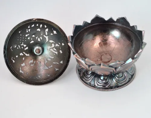 Vista 5 de Buddha Lotus Flower Zinc Aleación Metal Incienso Quemador Incienso Titular Incienso Incienso para palo/Cono/Pequeña Bobina Incienso