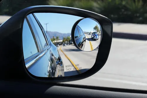 Vista 4 de Safe View Company - Espejos de punto ciego para automóviles, cambia de carril con confianza, hechos de vidrio convexo real, de larga duración, fácil