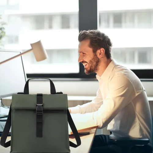 Vista 7 de GYEUKHAM Bolsa de almuerzo aislada para hombres/mujeres/niños, lonchera reutilizable con tapa enrollable y correa ajustable para el hombro Verde