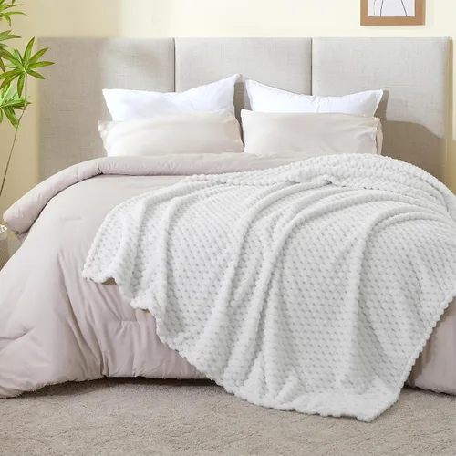 Vista 182 de BEDELITE Manta de forro polar para sofá y cama, manta decorativa de jacquard 3D de almendra, súper suave y acogedora, manta mullida cálida adecuada