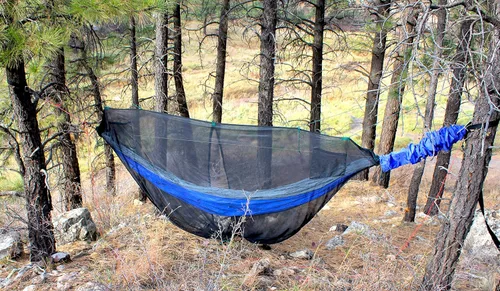 Vista 4 de Hammock Bliss Mosquitera Capullo - La mejor red de hamaca para insectos con malla a prueba de insectos que no se ve Um - Haz que la hamaca