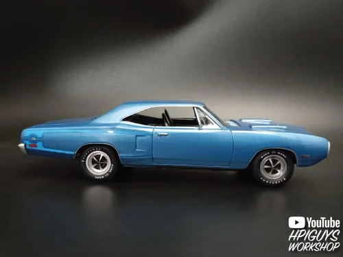 Vista 9 de MPC 1970 Dodge Coronet Super Bee Kit de modelo a escala 1:25