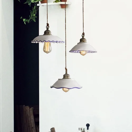 Vista 2 de MARURY Lámpara colgante de techo, luz colgante de porcelana azul y blanca, lámpara clásica de cerámica pequeña ajustable para cocina, isla