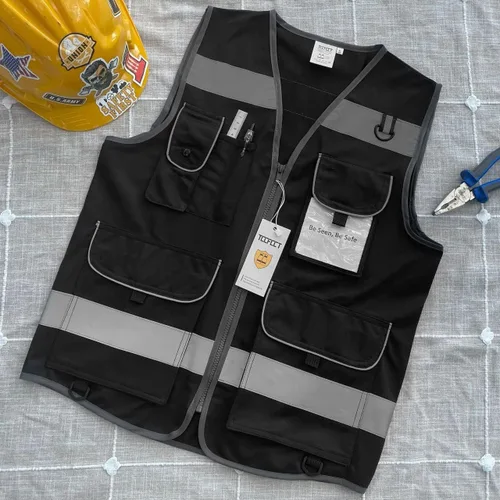 Vista 5 de TCCFCCT Chaleco de seguridad reflectante de alta visibilidad con 9 bolsillos para hombres y mujeres, chaleco de construcción Hi Vis con tiras