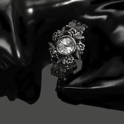 Vista 5 de Weicam Reloj de pulsera de cuarzo analógico con flores talladas para mujeres y niñas, Negro -, Classic