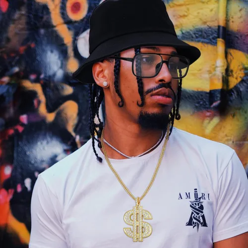 Vista 5 de YADOCA Accesorios de hip hop de los años 80 y 90 para mujeres y hombres, kit de disfraz de hip hop, sombrero de cubo, lentes de sol, collar de signo