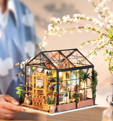 Vista 4 de Rolife Kits de invernadero de casa de muñecas en miniatura de bricolaje y kits de rincón de libro Sakura DIY
