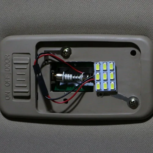 Vista 7 de YM E-Bright Paquete de 6 luces LED 5730 9SMD de color blanco frío, luz interior de lectura automática para automóvil, luz interior de 12 V CC
