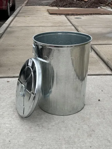 Vista 6 de Plexon Bote de basura de 20 galones con tapa, pregalvanizado, bote de basura de metal, gris, PL-20-1PK