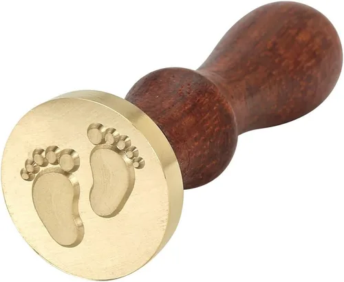 Vista 4 de Yoption Baby Footprints - Sello de cera Cabeza de sello de cera de latón con mango de madera, para invitación de baby shower, envoltura de regalo