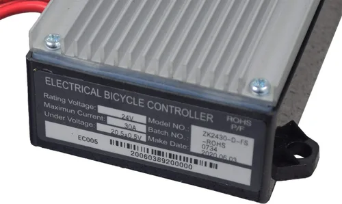 Vista 2 de Razor Kit eléctrico del acelerador y controlador E200 (V13+), E300 (V13+), MX350 (V33+) y Pocket Mod (V45+)
