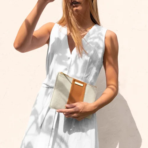 Vista 6 de KATIE LOXTON Amalfi - Bolsa de mano mediana de lona y cuero vegano para mujer, color crema y marrón, Marrón