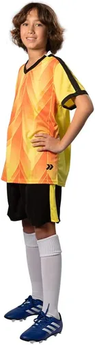 Vista 9 de PAIRFORMANCE Conjunto de camisetas de fútbol para niños y niñas de 6 a 12 años de edad, camisetas y pantalones cortos de fútbol para interiores