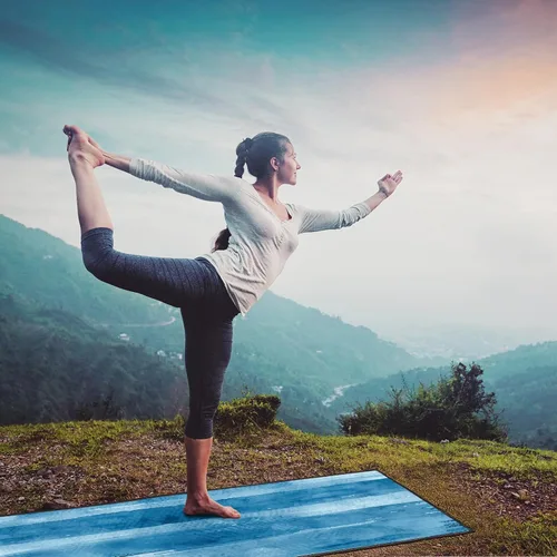Vista 9 de QiyI Toalla para Esterilla de Yoga con Bolsillos en las Esquinas, Toallas de Yoga Antideslizantes que Absorben el Sudor para Yoga Caliente, Mantas
