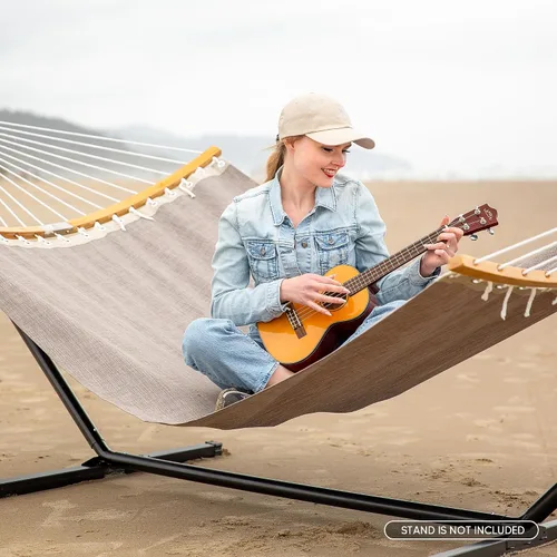 Vista 2 de SUNCREAT Hamacas para exteriores con barra separadora, hamaca portátil junto a la piscina para exteriores con bolsa de transporte, color café