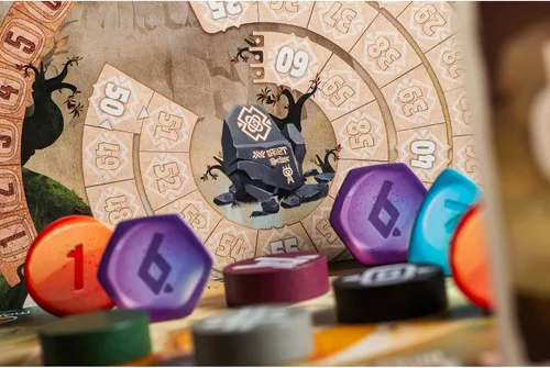 Vista 4 de Renegade Game Studios: Vale of Eternity Monster Doming - Juego de cartas de estrategia de dibujo para 2 a 4 jugadores, mayores de 14 años