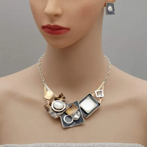Vista 4 de CSY Conjunto de joyas de cristal ovaladas de estilo bohemio con diseño de ópalos de cristal estilo babero, aretes de esmalte bohemio, regalos