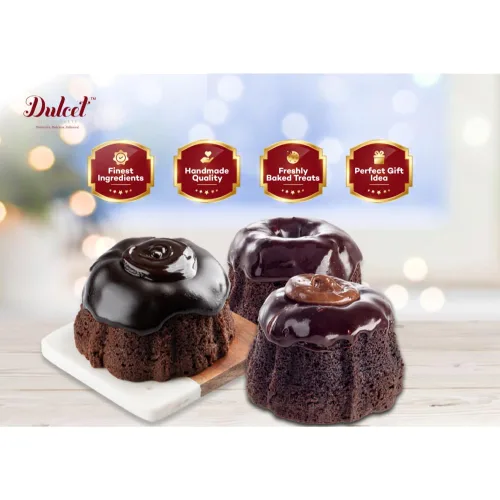 Vista 2 de Dulcet Gift Baskets Caja de regalo de la colección de chocolate definitiva rellena con brownie de dulce de leche, rugelah escamoso, pastel