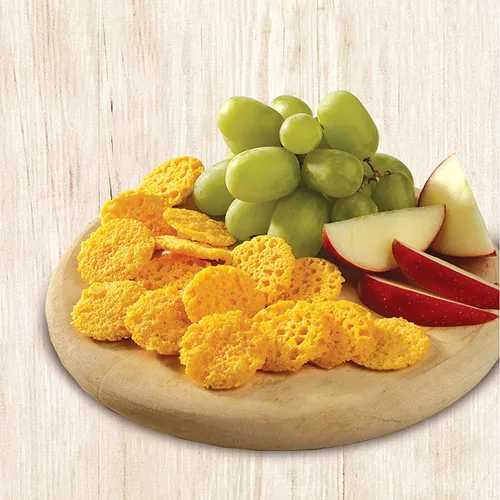 Vista 6 de Mrs. Cubbison's Cheese Crisps - Queso real, apto para dieta cetogénica, ideal para aperitivos y ensaladas, sabor cheddar, 1.98 onzas (paquete de 9)
