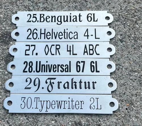 Vista 6 de Leaders - Cabestro de cuero de 3/4 pulgadas para caballos con placa de identificación grabada personalizada, halter de cuero con placa de nombre