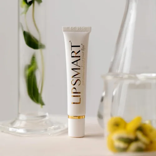 Vista 8 de Humectante y voluminizador LipSmart ultrahidratante tratamiento para labios 0.33 oz