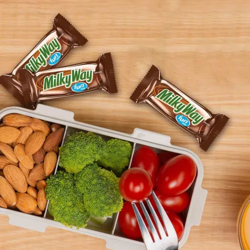 Vista 5 de Yummy Chew Milky Way Barras de caramelo de chocolate, barras de caramelo de la Vía Láctea de tamaño divertido, barras de chocolate a granel