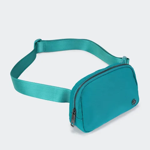 Vista 3 de Pander Everywhere - Riñonera para mujer, cangureras de moda, bolsas cruzadas, bolsa de cinturón para todas partes con correa ajustable, Verde Kelly