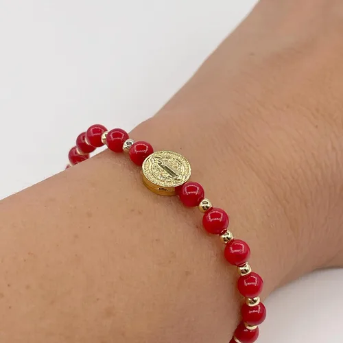 Vista 12 de St Benedict Coin and Natural Round Red Coral Beads Adjustable Bracelet for Women