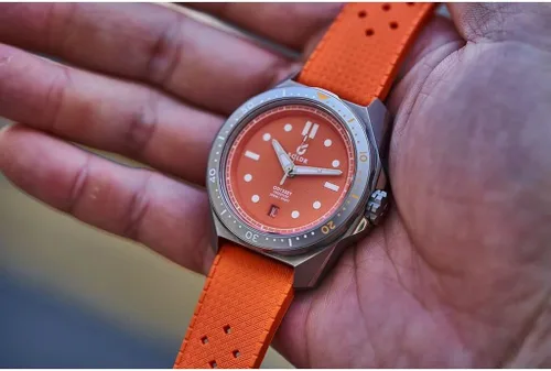 Vista 5 de BOLDR Odyssey Freediver Reloj Naranja cítrico
