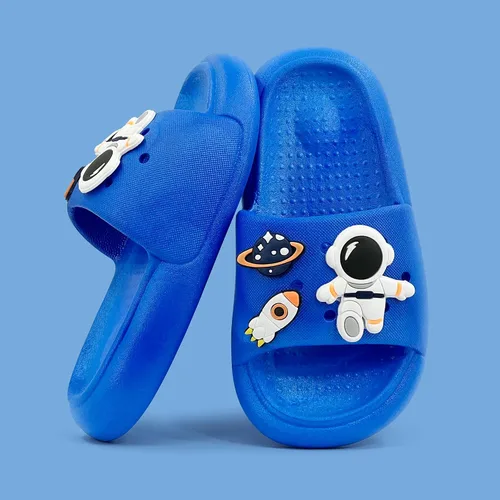 Vista 2 de TEMPRUN Pantuflas para niños y niñas, bonitas sandalias de dibujos animados con puntera abierta, sandalias de ducha compactas, zapatos de playa