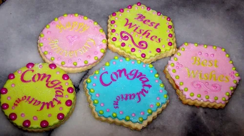Vista 6 de Designer Stencils Plantillas de dulces y galletas para ocasiones especiales (felicitaciones, mejores deseos, feliz cumpleaños y aniversario)
